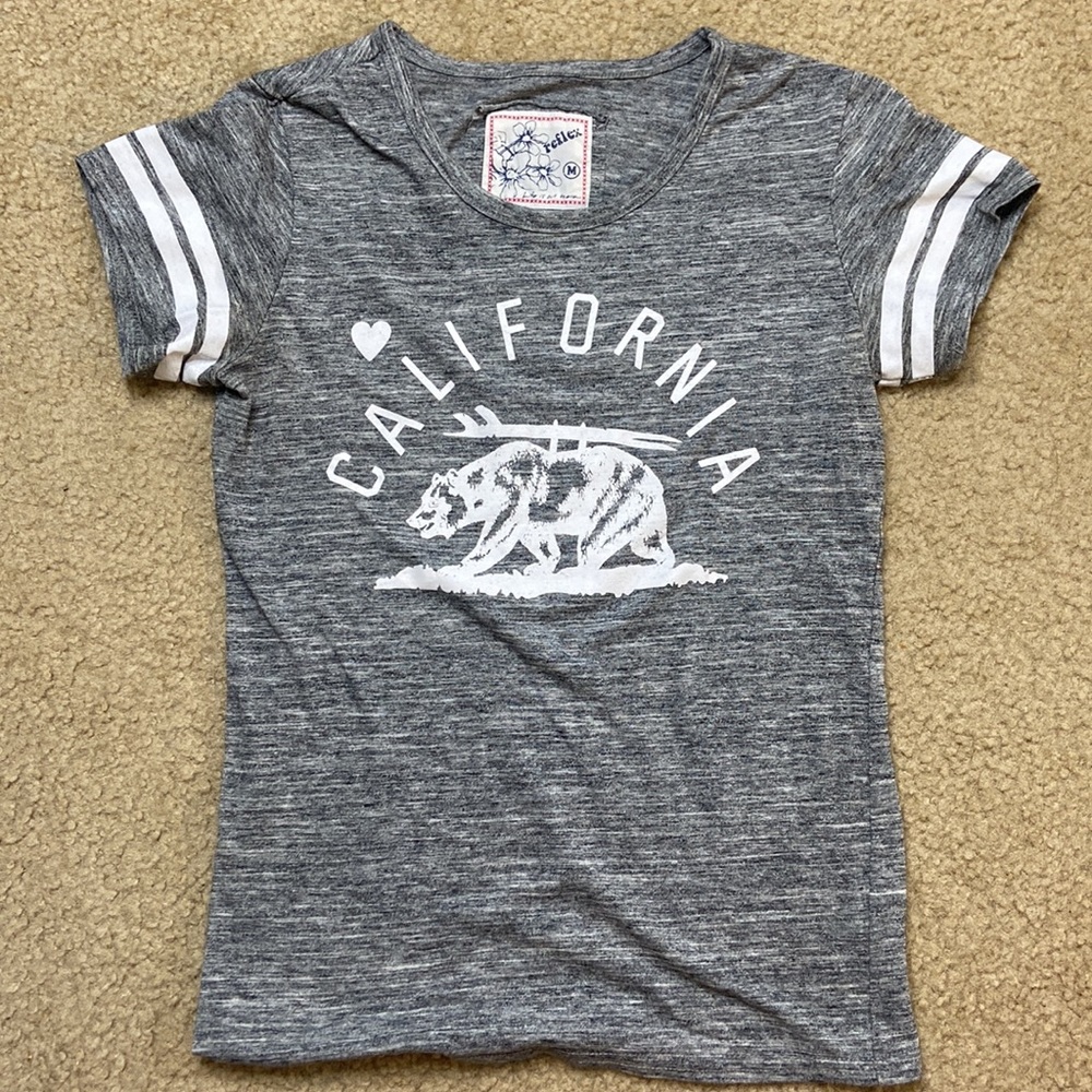 Gray California bear shirt with white stripes on sleeves
